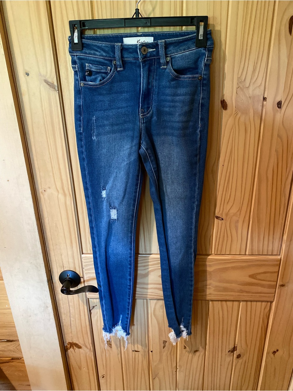 Kancan Jeans distressed jeans size 0/23 frayed hem